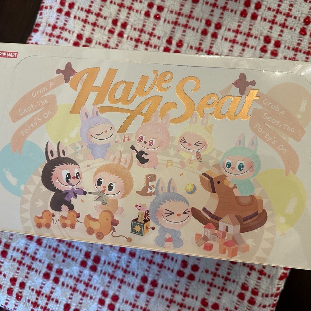 Pop Mart Have A Seat Playful Toy Set